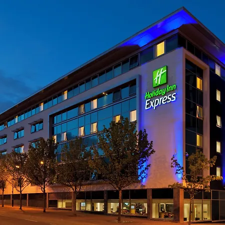 Holiday Inn Express Newcastle City Centre By Ihg-2